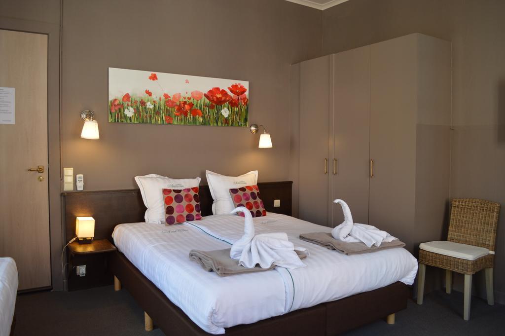 Hotel Ambrosia Ypres Cameră foto